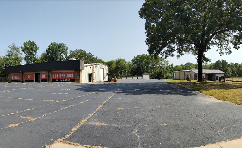 205 Rock Creek Rd, Hot Springs, AR à louer - Photo de l’immeuble – Image 2 sur 15