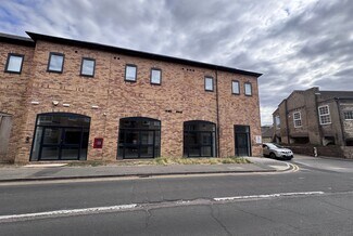 Plus de détails pour 3 Tebbutts Rd, St Neots - Local commercial à louer