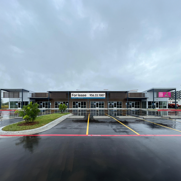 500 W Trenton Rd, Edinburg, TX à louer - Photo de l’immeuble – Image 3 sur 7