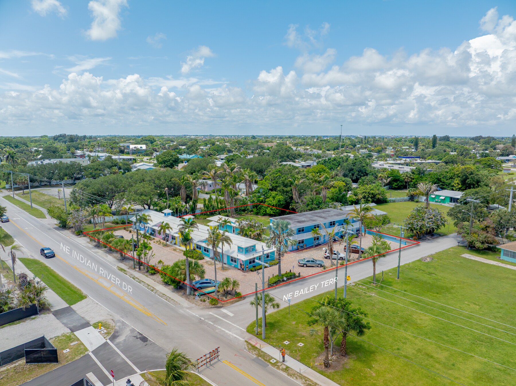 2100 NE Indian River Dr, Jensen Beach, FL à vendre Photo principale– Image 1 sur 13