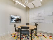005_3rd Meeting Room