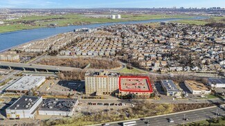 Plus de détails pour 40 Wood Ave, Secaucus, NJ - Bureau/Local commercial à louer