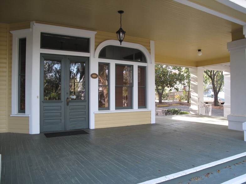 118 N Gadsden St, Tallahassee, FL à louer - Photo de l’immeuble – Image 2 sur 20