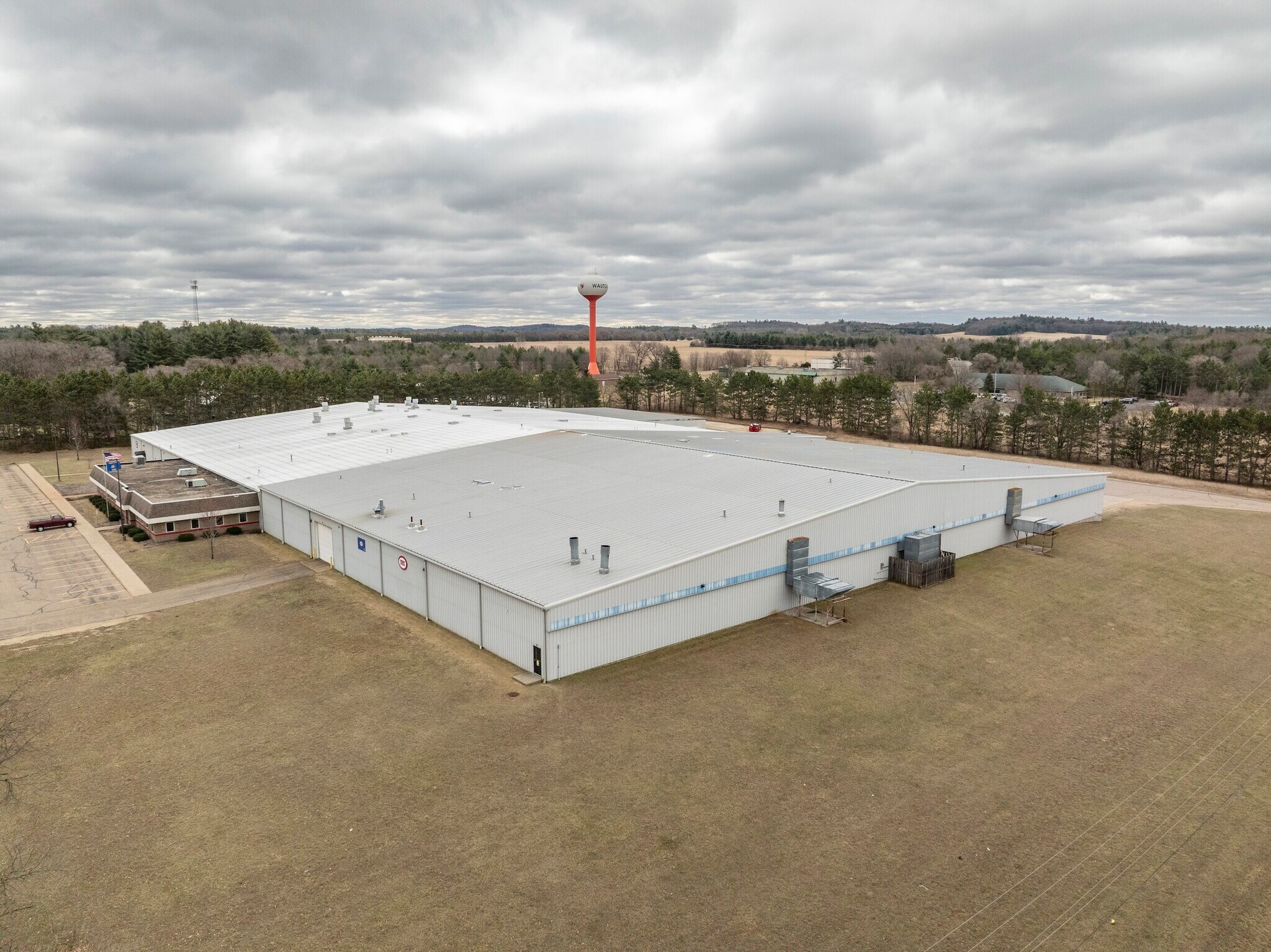 431 E Division St, Wautoma, WI à vendre Aérien– Image 1 sur 15