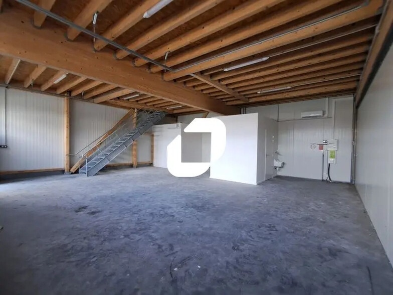 Local d’activités dans Saint-André-de-Cubzac à louer - Photo intérieure – Image 3 sur 6
