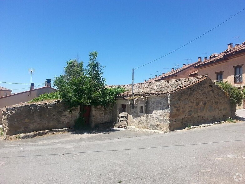 Terrain dans Ávila, Ávila à vendre - Photo de l’immeuble – Image 3 sur 5
