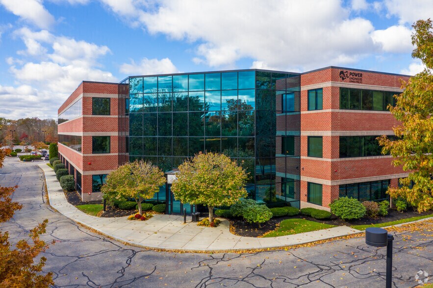 2 Hampshire St, Foxborough, MA à louer - Photo principale – Image 1 sur 11