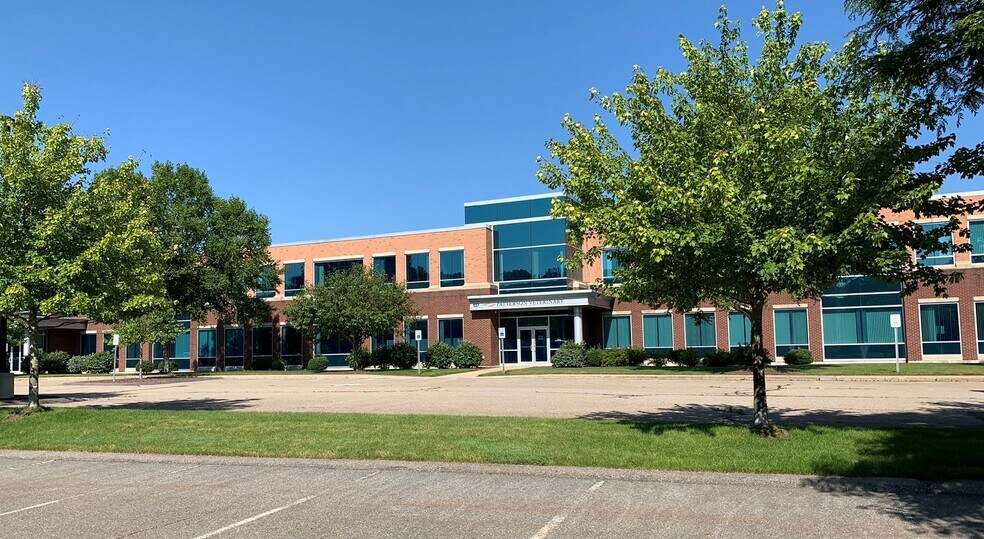 135-141 Barnum Rd, Devens, MA à louer - Photo de l’immeuble – Image 1 sur 4
