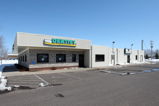 Plus de détails pour 538 Main St, Cambridge, MN - Bureau à vendre