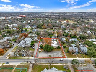 Plus de détails pour 715 W Hopkins St, San Marcos, TX - Local d’activités à vendre