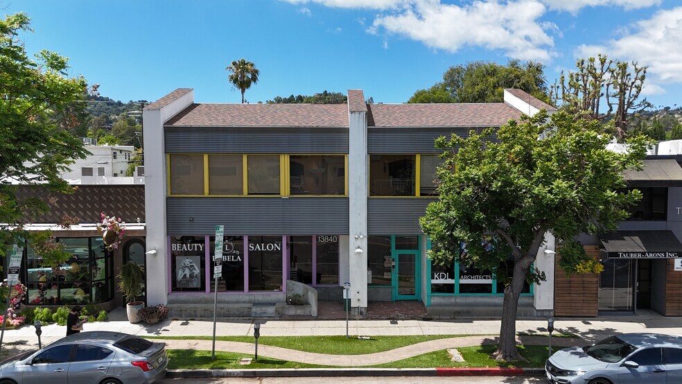 13840 Ventura Blvd, Sherman Oaks, CA à louer - Photo de l’immeuble – Image 1 sur 3