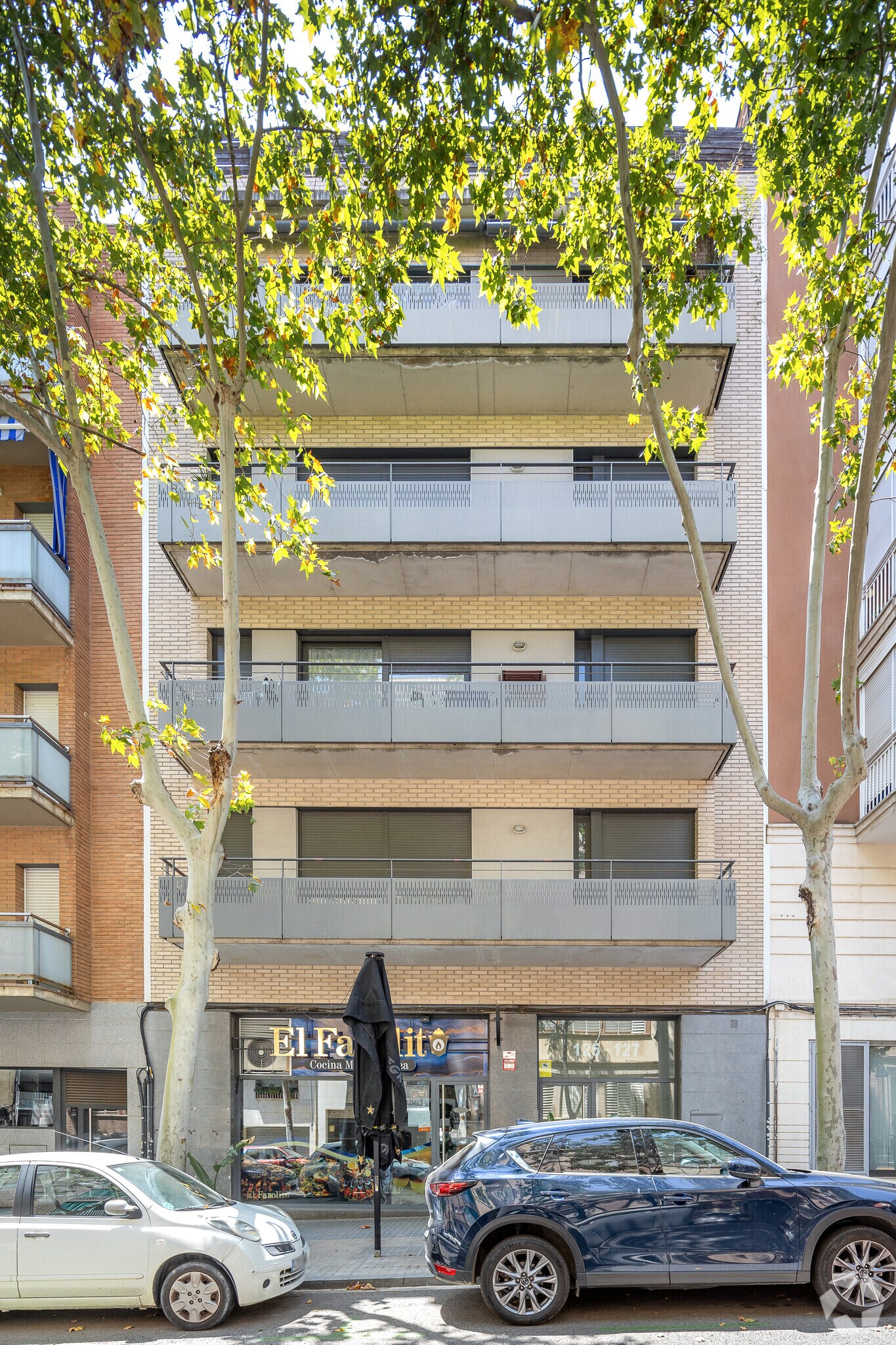 Carrer de Trinxant, 125-127, Barcelone, Barcelona à louer Photo principale– Image 1 sur 3
