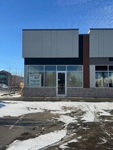7490 68 Av NW, Edmonton, AB à louer Photo intérieure– Image 1 sur 4
