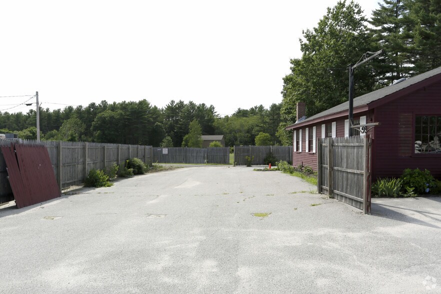 1250-1252 Roosevelt Trl, Raymond, ME à louer - Photo de l’immeuble – Image 2 sur 10