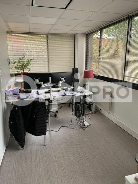Bureau dans Mérignac à louer - Photo intérieure – Image 3 sur 9