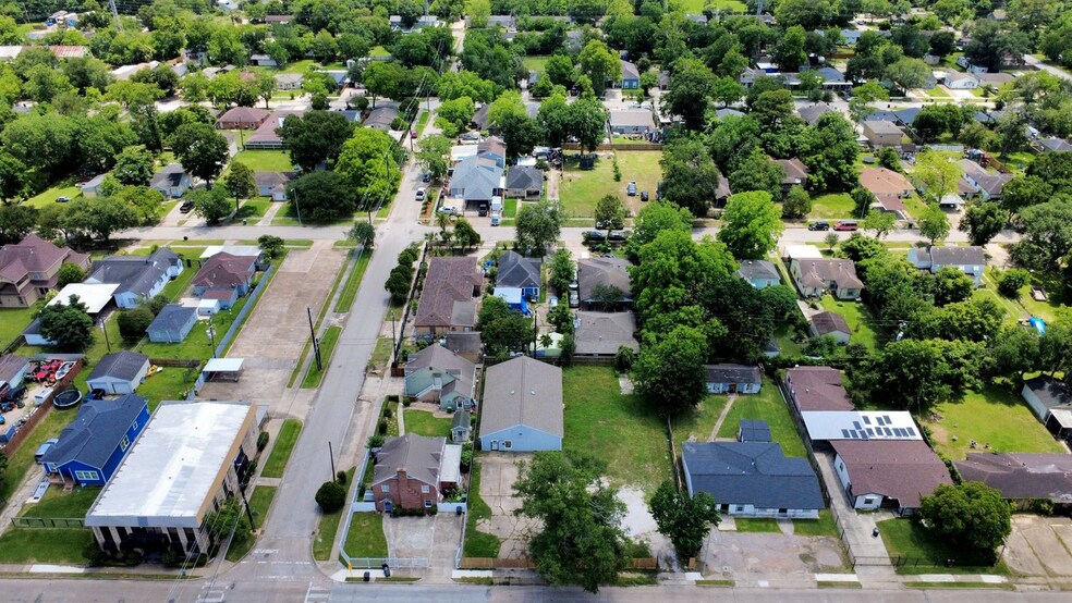 8346 Howard Dr, Houston, TX à vendre - Aérien – Image 3 sur 33