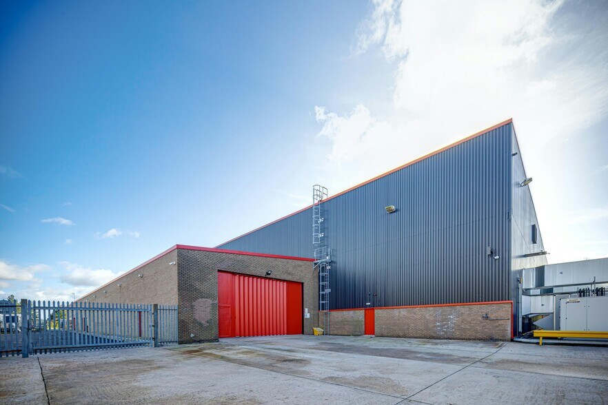 Lister Rd, Runcorn à louer - Photo de l’immeuble – Image 3 sur 5