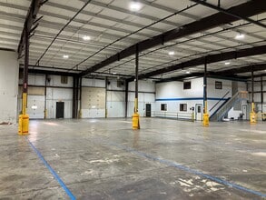 770 Andico Rd, Plainfield, IN à louer Photo intérieure– Image 2 sur 9