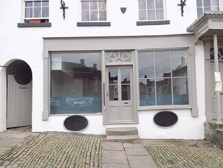 Plus de détails pour 22 Market Pl, Ashbourne - Local commercial à louer