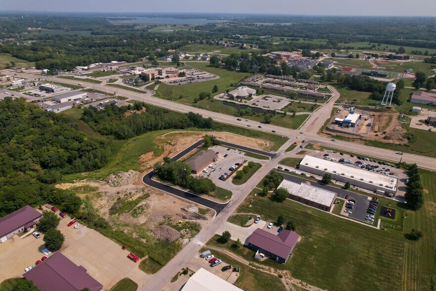169 Hwy, Smithville, MO à vendre - Aérien – Image 2 sur 9