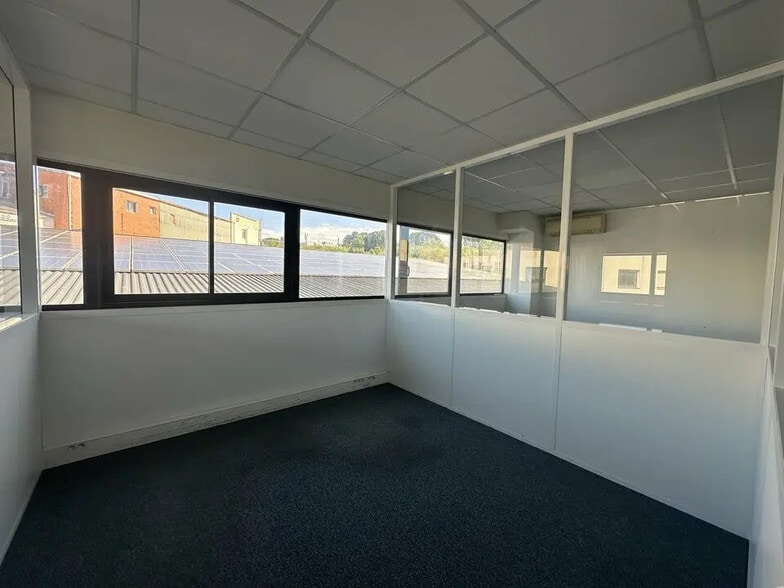 Bureau dans Montpellier à louer - Photo de l’immeuble – Image 3 sur 11