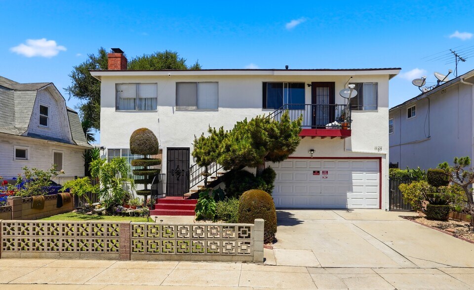 1127 W 164th St, Gardena, CA à vendre - Photo de l’immeuble – Image 1 sur 10