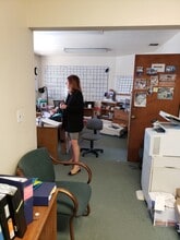 8761 Amigo Ave, Northridge, CA à louer Photo de l’immeuble– Image 1 sur 7