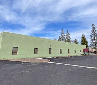 Plus de détails pour 3645 N Laughlin Rd, Santa Rosa, CA - Industriel/Logistique à louer
