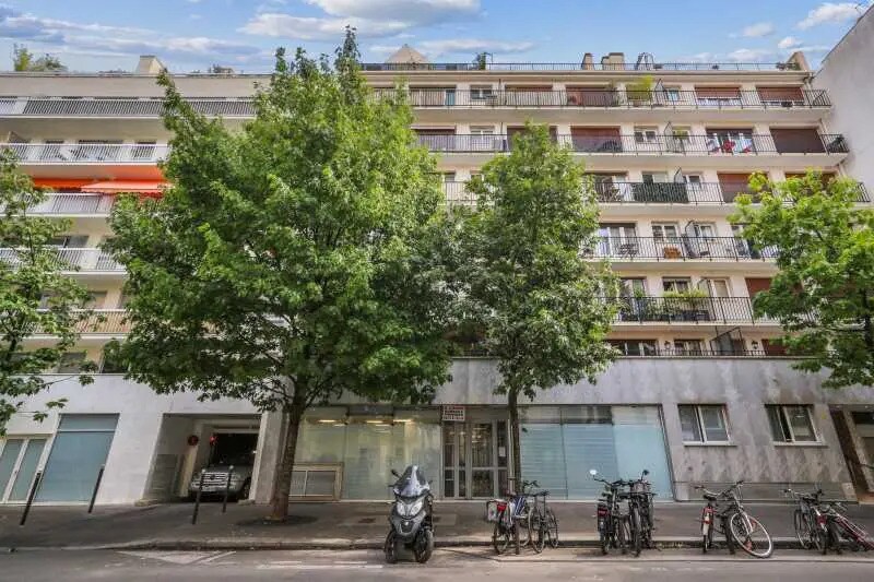 Bureau dans Paris à louer - Photo de l’immeuble – Image 1 sur 8