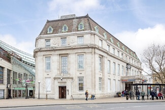 Plus de détails pour 8 Queens Rd, Londres - Bureau à louer