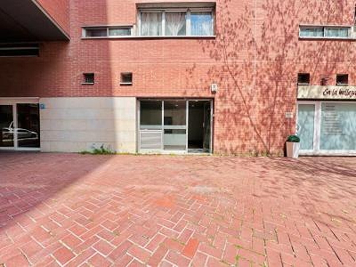 Immeuble residentiel dans Sabadell, Barcelona à vendre Photo de l’immeuble– Image 1 sur 5
