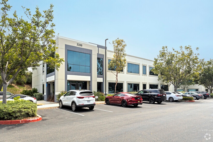 3288 Grey Hawk Ct, Carlsbad, CA à louer - Photo de l’immeuble – Image 1 sur 3
