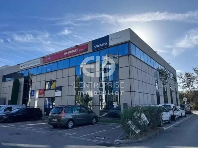 Plus de détails pour Local d'activités, Industriel/Logistique à louer