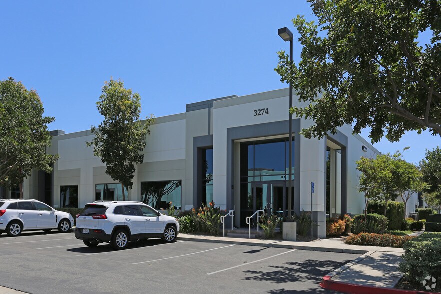 3274 Grey Hawk Ct, Carlsbad, CA à vendre - Photo de l’immeuble – Image 3 sur 6