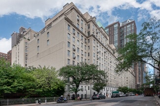 Plus de détails pour 332-350 W 57th St, New York, NY - Local commercial à louer