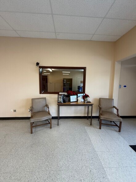 909 W 70th St, Shreveport, LA à vendre - Photo de l’immeuble – Image 2 sur 18