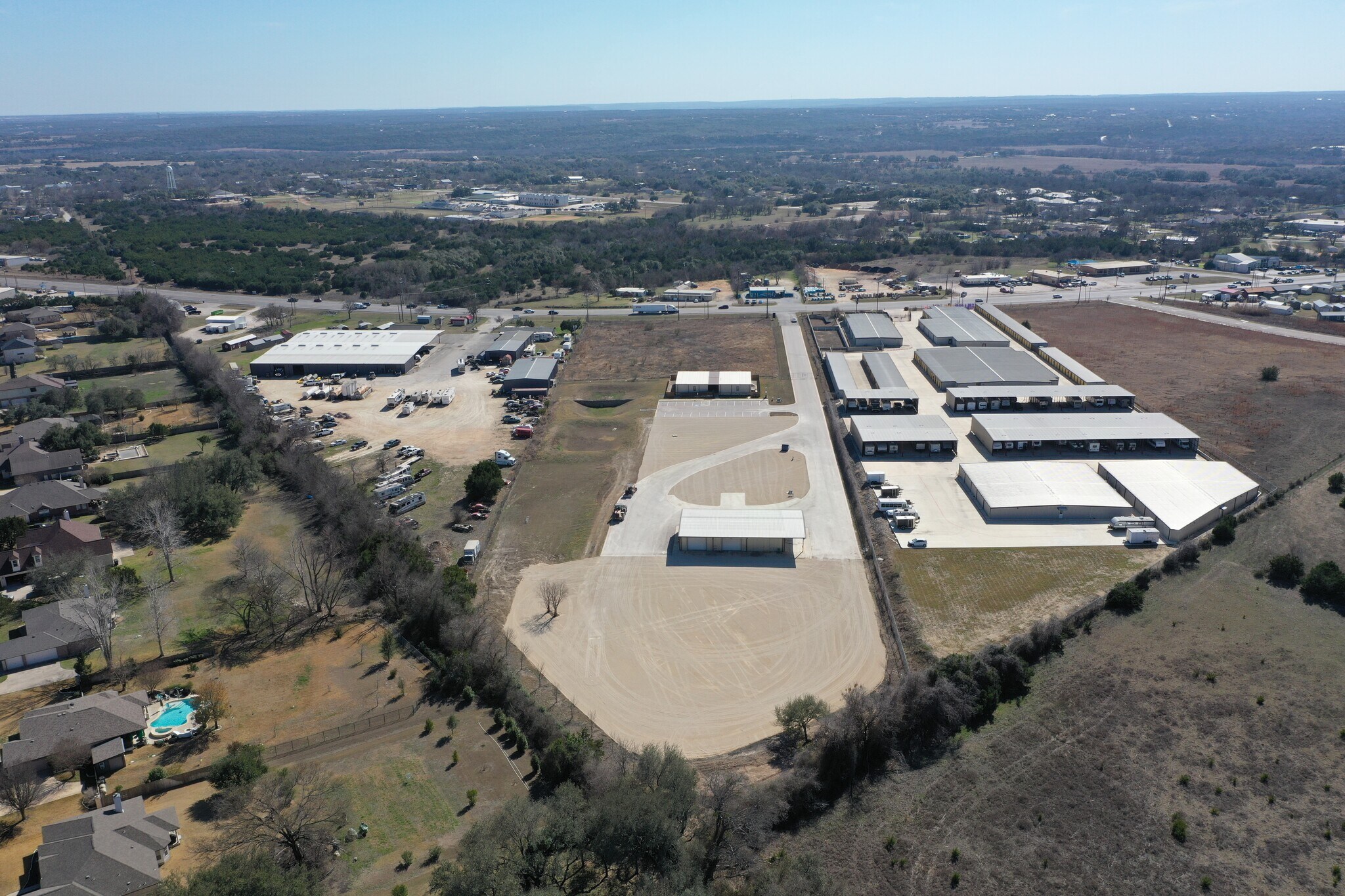 14752 State Highway 29 hwy, Liberty Hill, TX à louer Photo principale– Image 1 sur 13