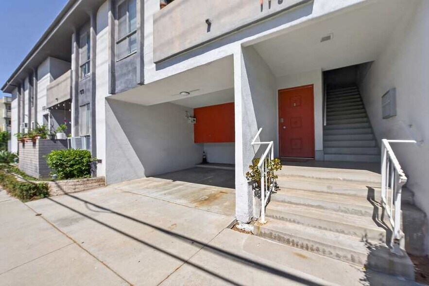 1754 Federal Ave, Los Angeles, CA à vendre - Photo de l’immeuble – Image 3 sur 5