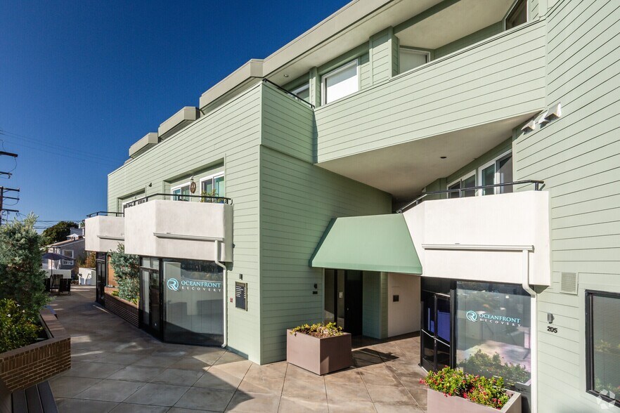 312 Broadway St, Laguna Beach, CA à louer - Photo de l’immeuble – Image 2 sur 8