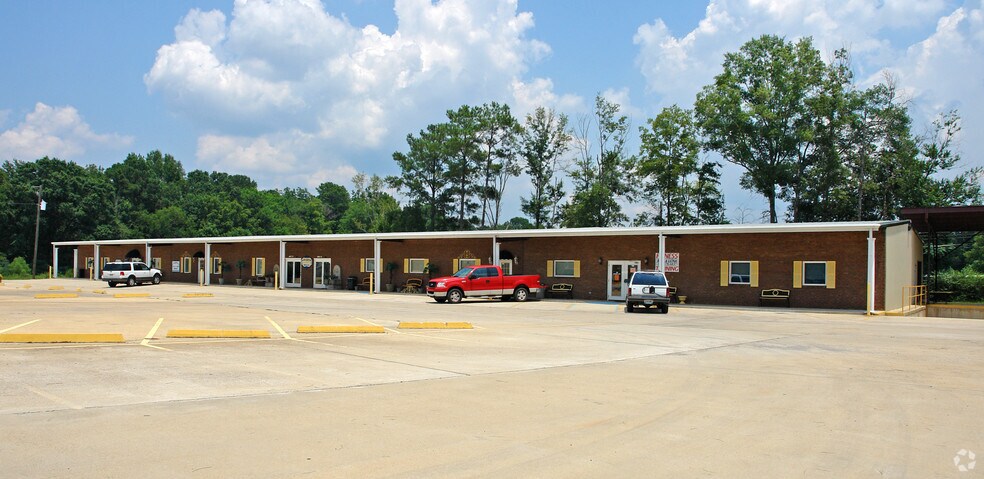115 Hagan Ave, Childersburg, AL à vendre - Photo principale – Image 3 sur 6