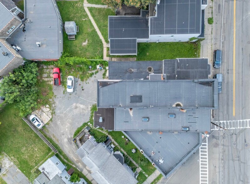 250 Chenango St, Binghamton, NY à vendre - Photo de l’immeuble – Image 3 sur 8