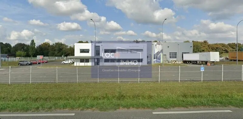 Local d'activités dans Sauvagnon à vendre - Photo de l’immeuble – Image 3 sur 13
