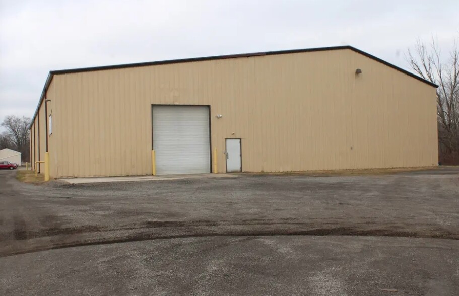 10358 Harmonsburg Rd, Linesville, PA à louer - Photo de l’immeuble – Image 2 sur 9