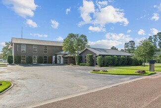 Plus de détails pour 27562 Robinson Rd, Conroe, TX - Industriel/Logistique à vendre
