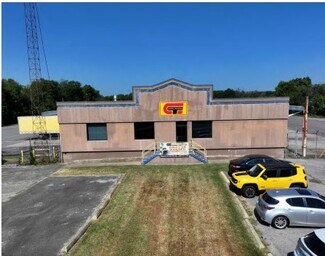 Plus de détails pour 5012 Camp Ground Rd, Louisville, KY - Industriel/Logistique à vendre