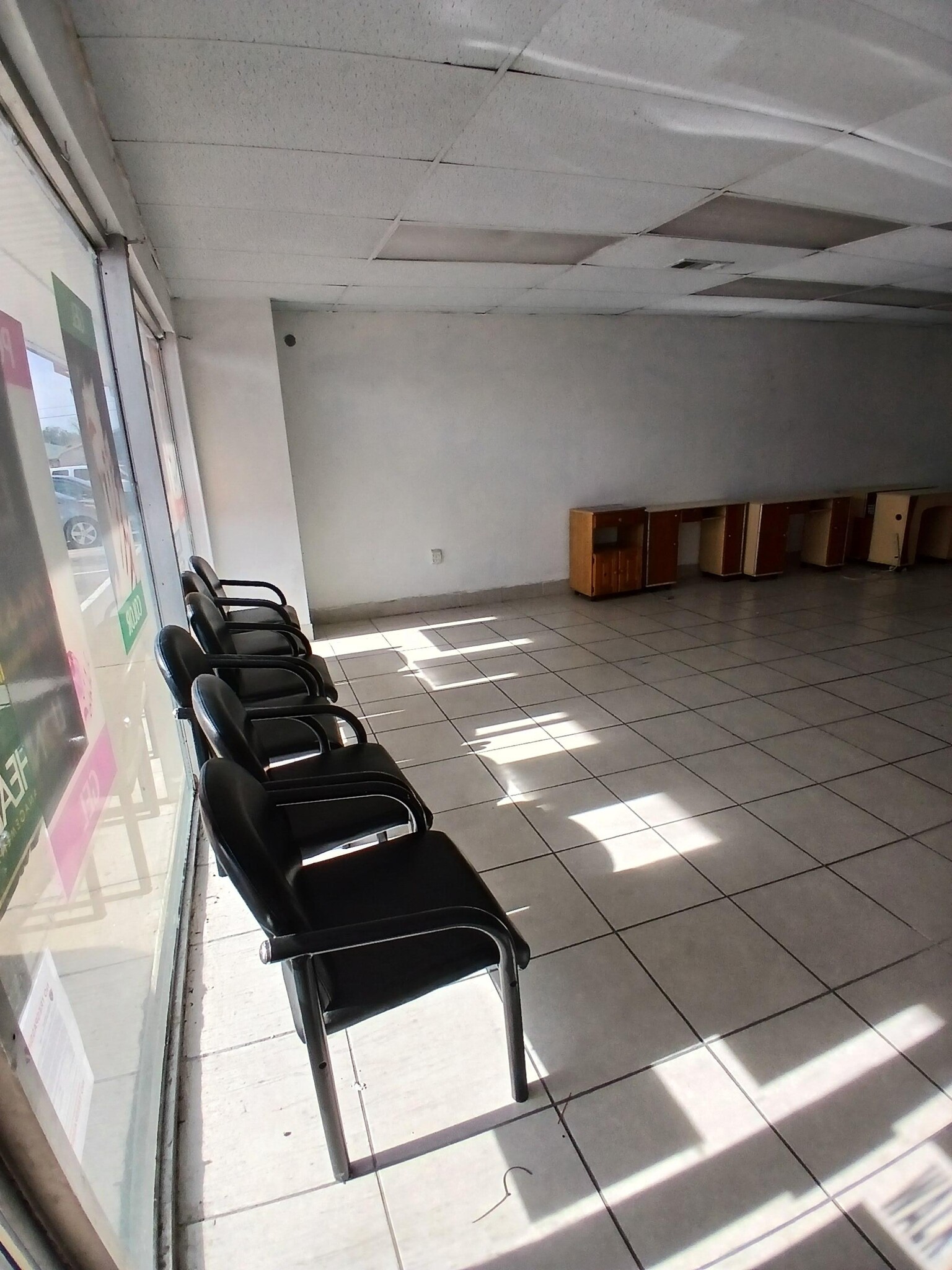 2801-2819 N MacArthur Blvd, Irving, TX à louer Photo de l’immeuble– Image 1 sur 9