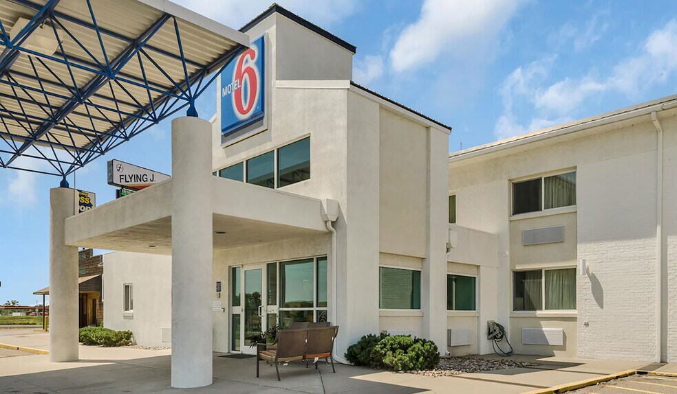 111 Circle Rd, Big Springs, NE à vendre - Photo de l’immeuble – Image 2 sur 7