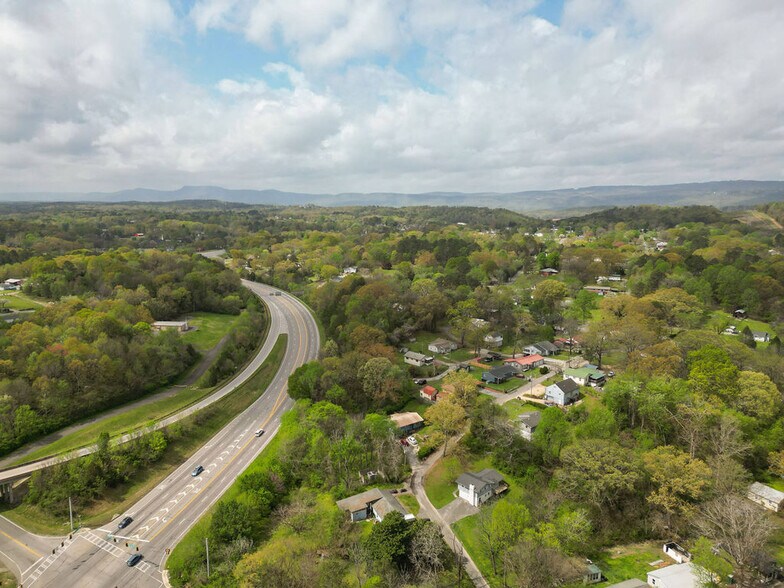 705 Park City Rd, Rossville, GA à vendre - Aérien – Image 1 sur 5