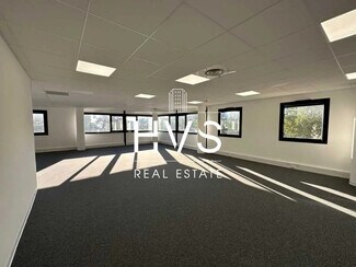 Plus de détails pour Bureau à louer