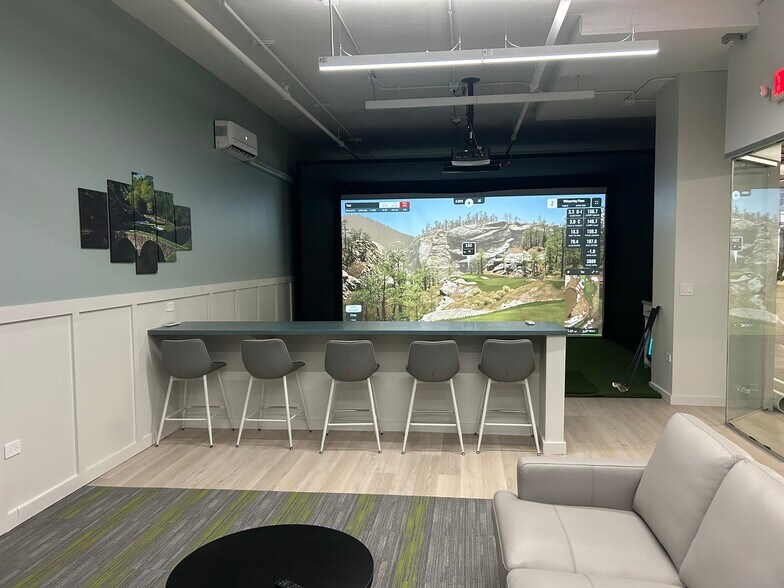 111 Pfingsten Rd, Deerfield, IL à louer - Photo de l’immeuble – Image 2 sur 9